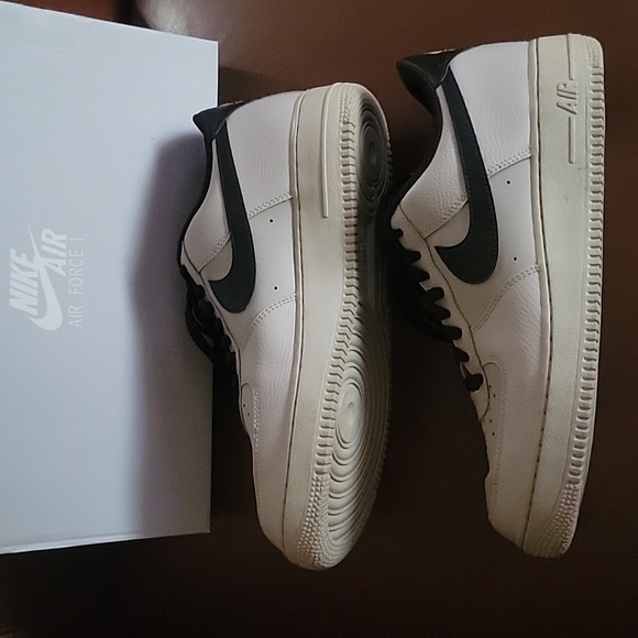 NIKE Air Force 1 '07 pale grey/black - Picture 4 of 11
